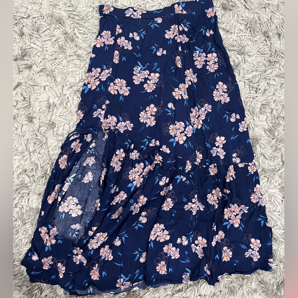 Long skirt